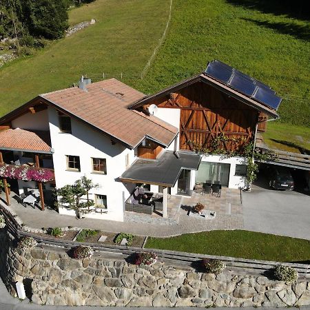 Haus Evelin Apartment Sankt Leonhard im Pitztal Exterior foto
